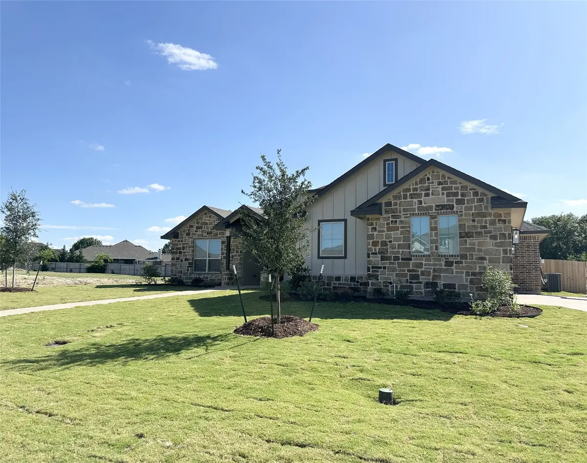 1032 Queen Elizabeth Drive, Waco, TX 76657 - #1