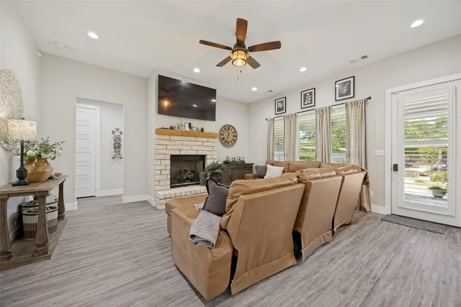 1105 Ranch Drive, Bonham, TX 75418 - #2