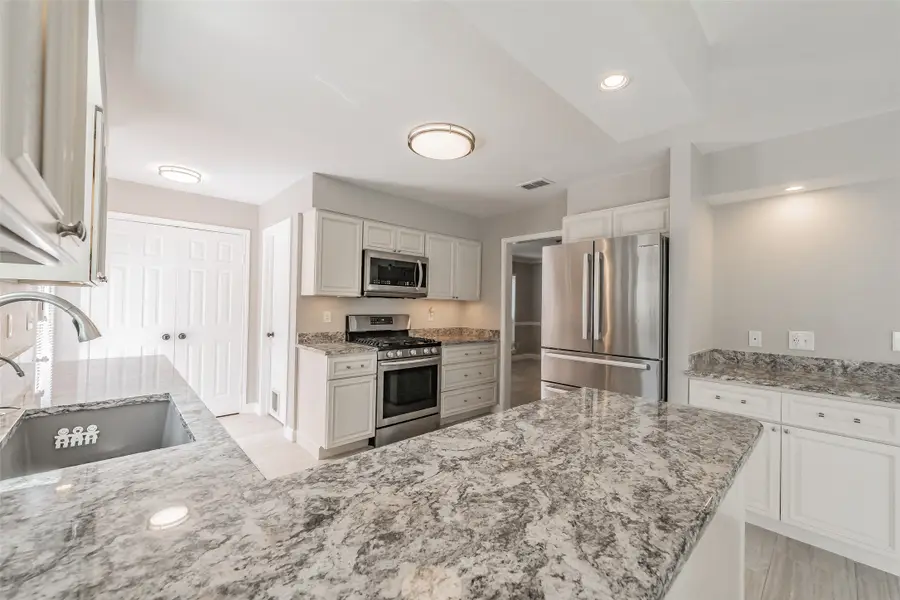 4307 Country Lane, Grapevine, TX 76051 - #3