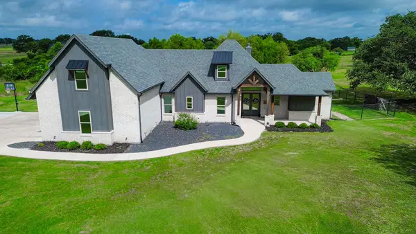 401 Spring Valley Road, Weatherford, TX 76087