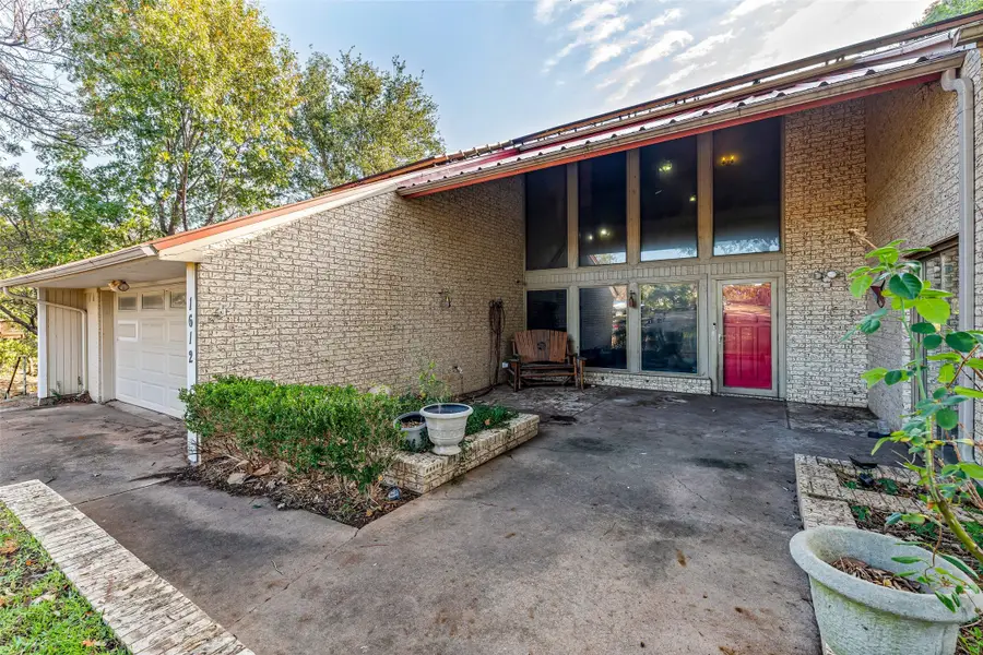 1612 Lakecrest Circle, Granbury, TX 76048 - #2