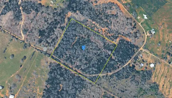 250 Private Rd 4601, Waelder, TX 78959