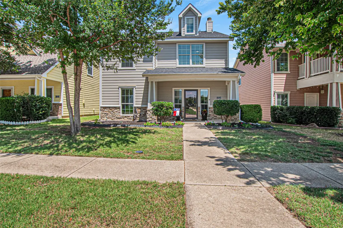 10956 Colonial Heights Lane, Fort Worth, TX 76179 - #1