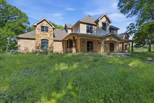 240 Grande Casa Road, Waxahachie, TX 75167