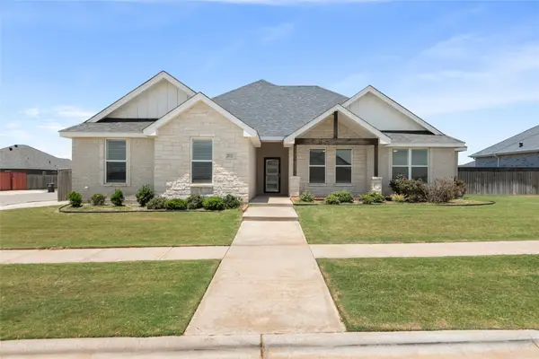202 Blackhawk Drive, Abilene, TX 79602