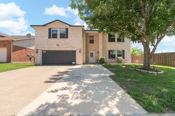 1208 Scarlet Sage Parkway, Burleson, TX 76028
