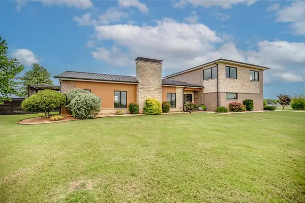 3221 Wilson Road, Palmer, TX 75152