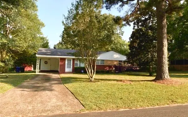 6323 Santa Monica Boulevard, Shreveport, LA 71119