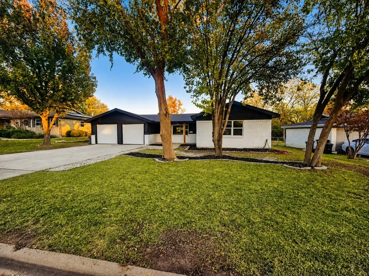 5000 Wyoming Trail, North Richland Hills, TX 76180 - #1