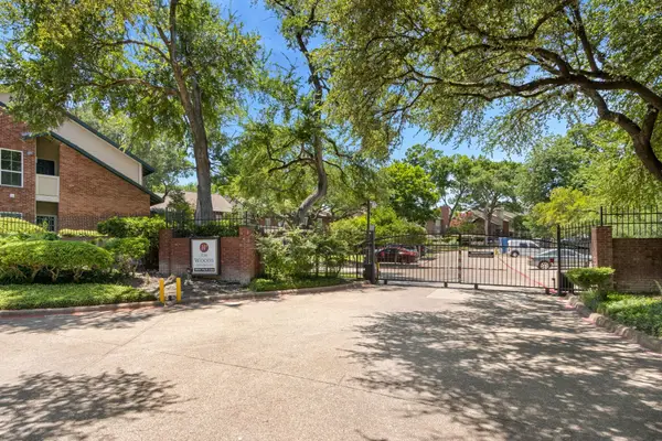 8601 Park Lane #221, Dallas, TX 75231
