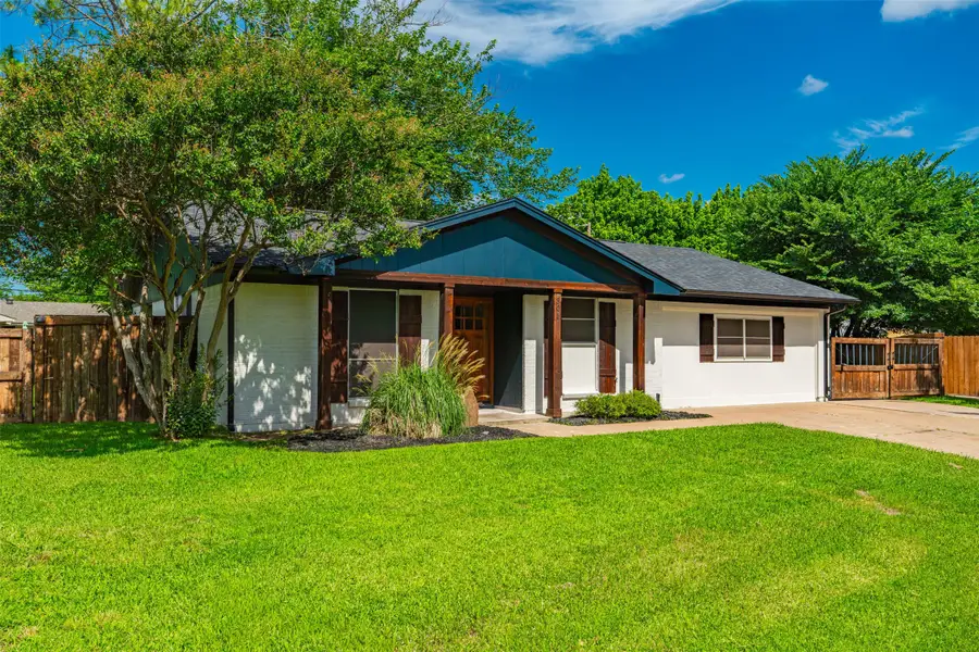 301 Bernice Court, Burleson, TX 76028 - #2