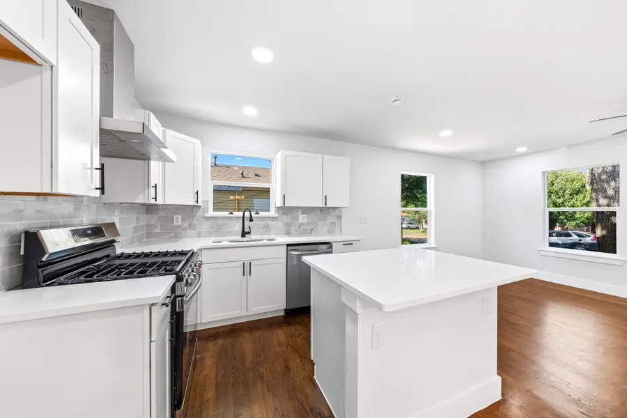 1239 Tarpley Avenue, Dallas, TX 75211 - #3