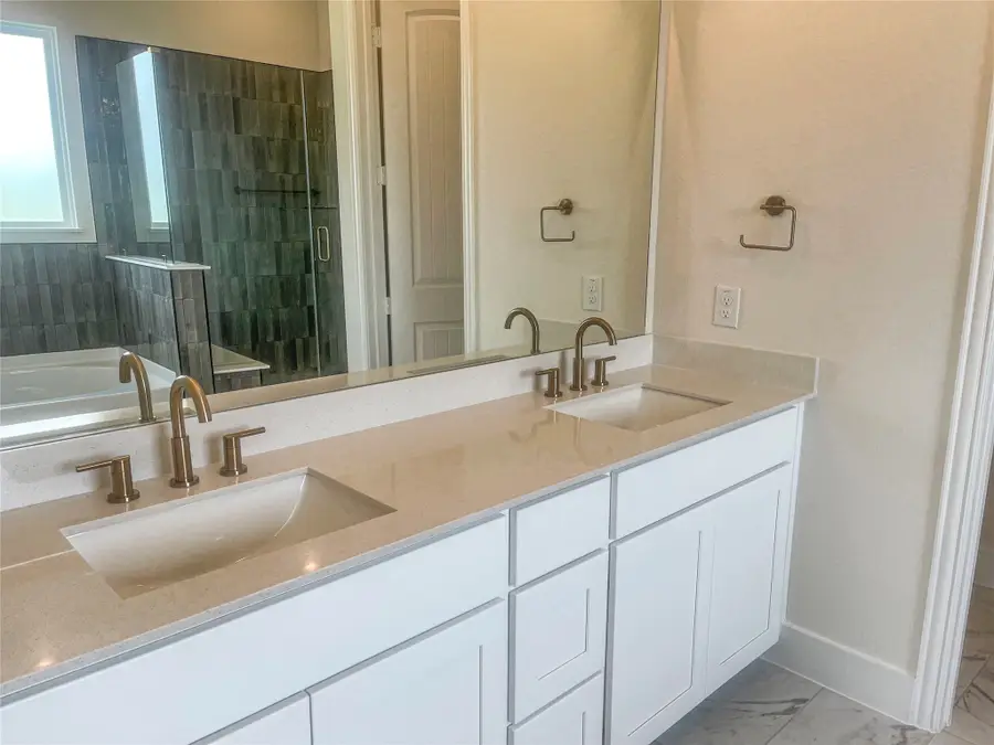 117 Aiden Drive, Waxahachie, TX 75165 - #2