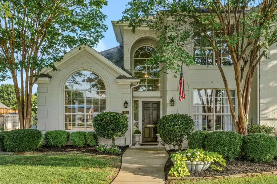 824 Forest Lakes Drive, Keller, TX 76248 - #2