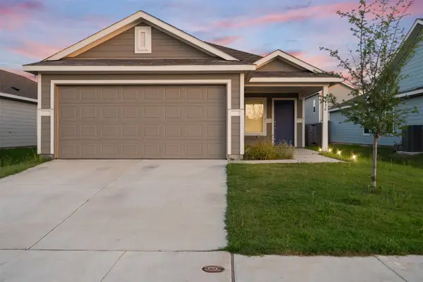 1436 Mahogany Lane, Fort Worth, TX 76140