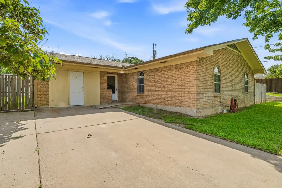 231 Choctaw Drive, Stephenville, TX 76401 - #3