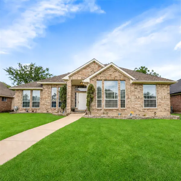 1623 Ariel Drive, Mesquite, TX 75181