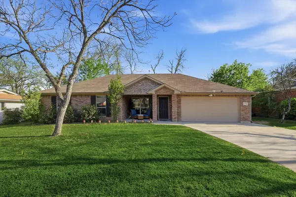 6766 Mike Drive, North Richland Hills, TX 76180