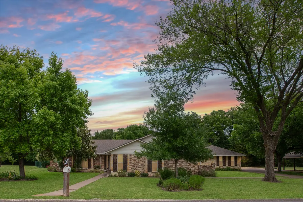 107 Oak Creek Lane, Ovilla, TX 75154 - #1