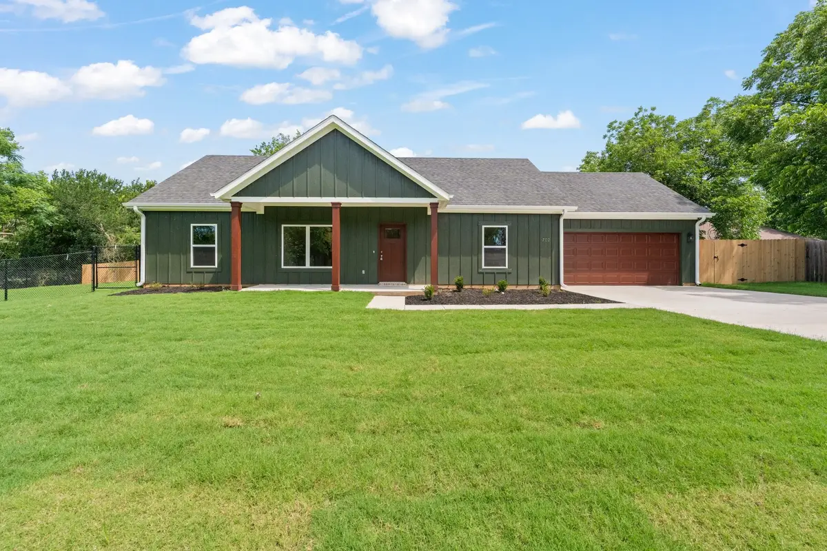 702 Scudder Street, Cleburne, TX 76033 - #1