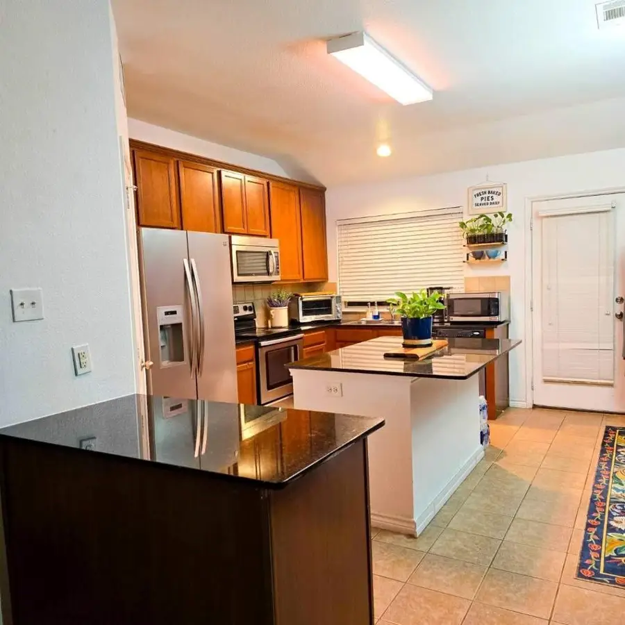 6023 Heather Drive, Grand Prairie, TX 75052 - #3
