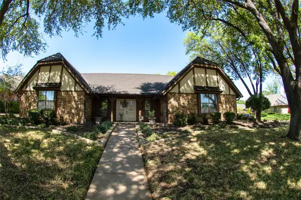 5601 Dye Drive, Arlington, TX 76013