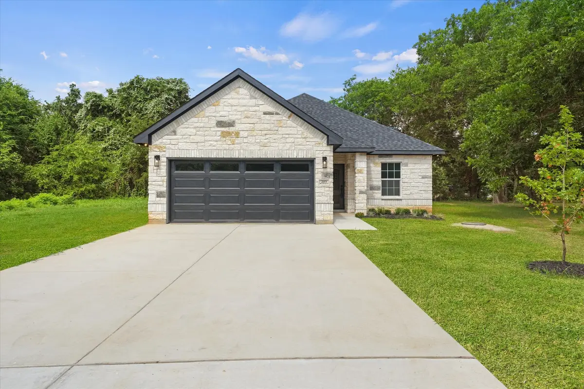 203 Kalura Way, Tool, TX 75143 - #1