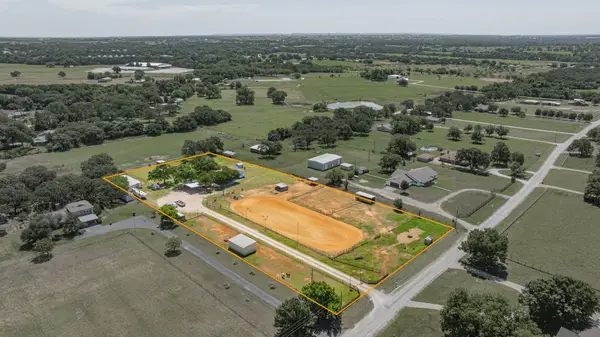 533 County Road 484, Stephenville, TX 76401