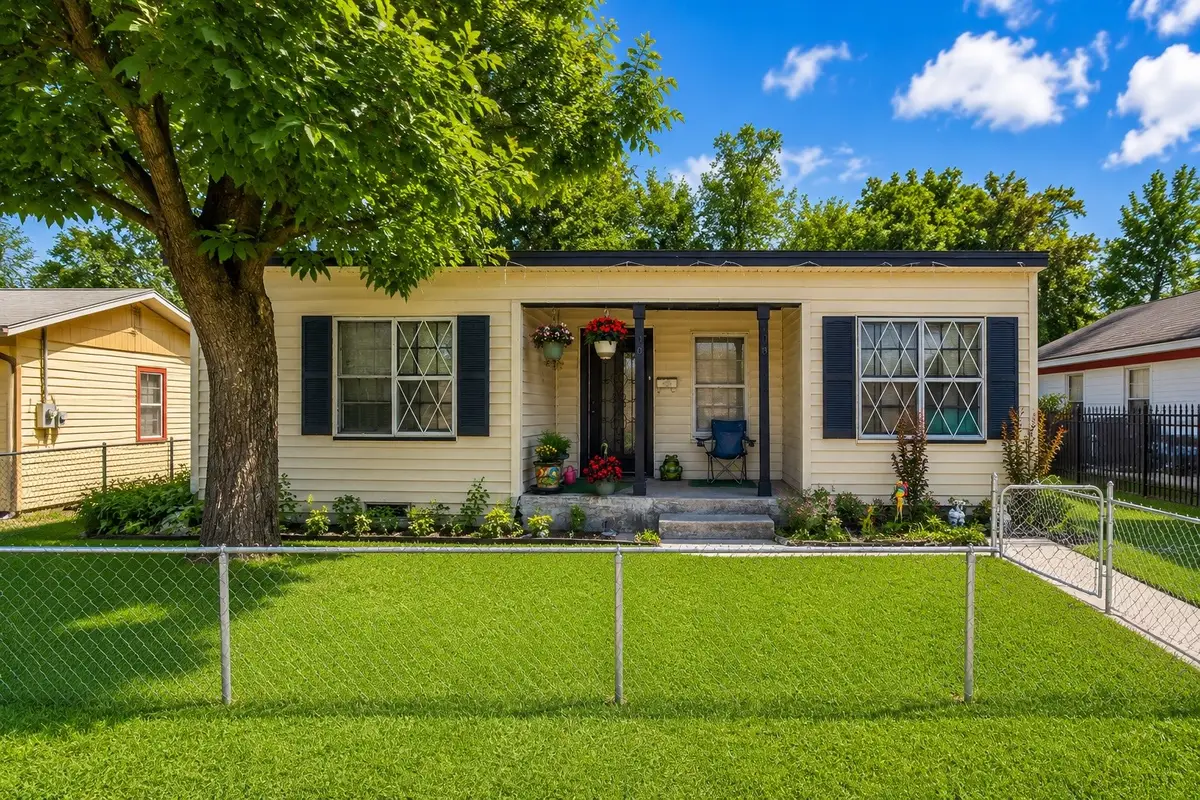 108 Laroe Street, Terrell, TX 75160 - #1