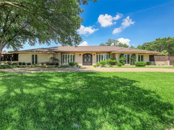 6120 Preston Creek Drive, Dallas, TX 75240