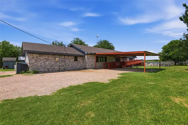 1517 Wiggins Road, Maypearl, TX 76064