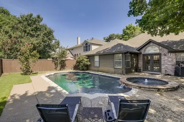 1718 Falcon Drive, Corinth, TX 76210