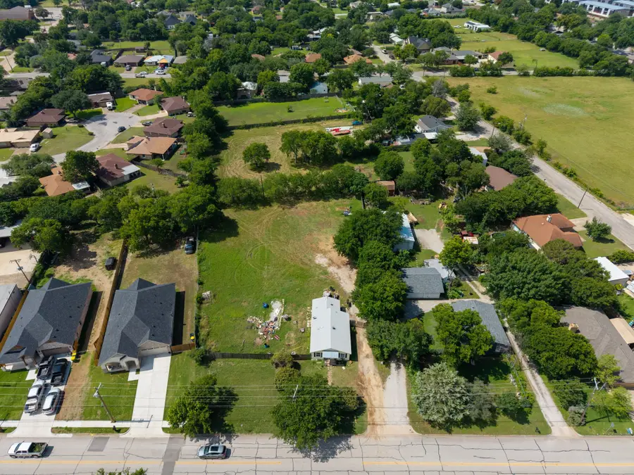 8815 Silver Creek Road, White Settlement, TX 76108 - #3