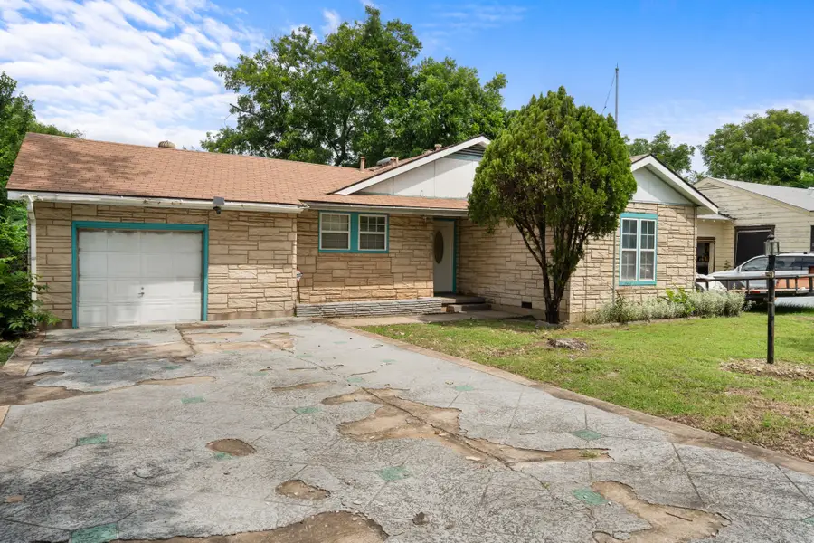 813 Truman Street, Arlington, TX 76011 - #2