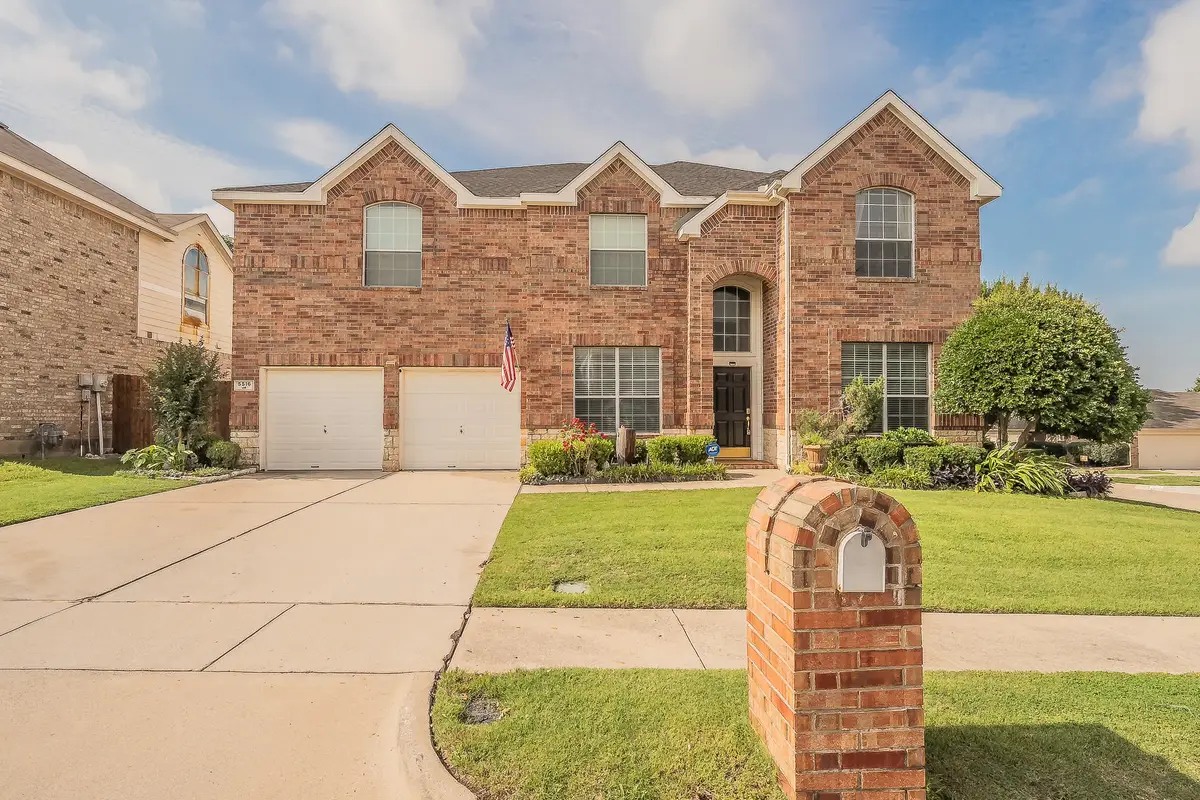 5516 Dunn Hill Drive, Fort Worth, TX 76137 - #1