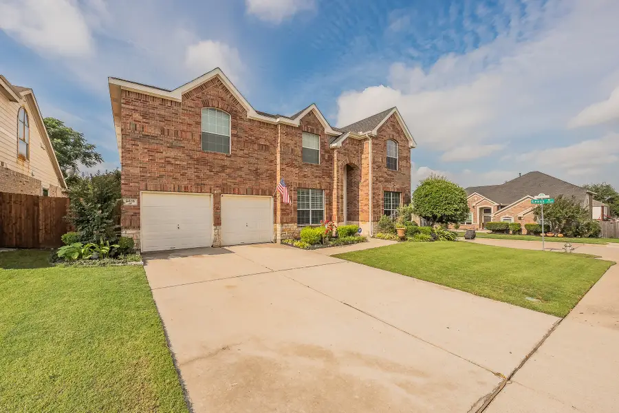 5516 Dunn Hill Drive, Fort Worth, TX 76137 - #2