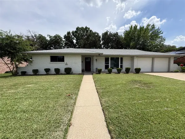 3509 Wharton Drive, Fort Worth, TX 76133