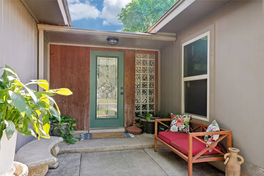 217 N Heights Drive, Crowley, TX 76036 - #3