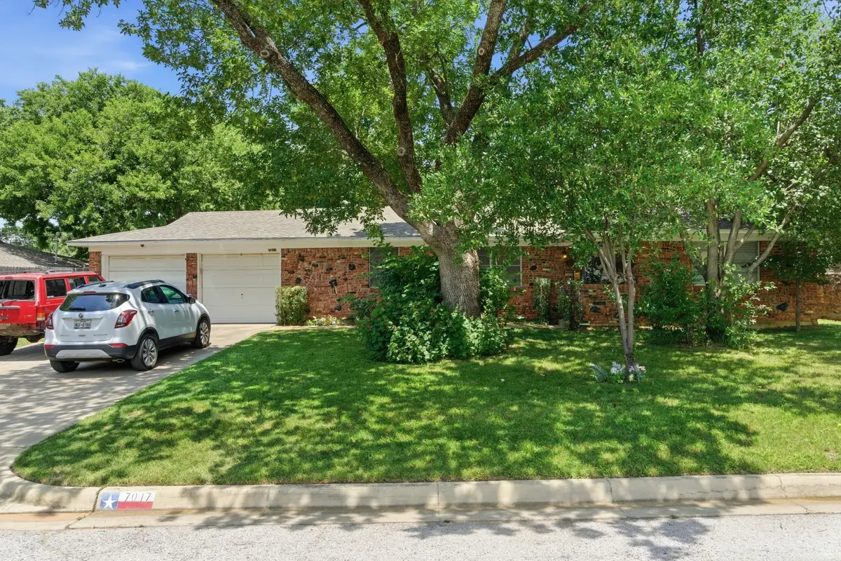 7017 Oakland Lane, North Richland Hills, TX 76180 - #1