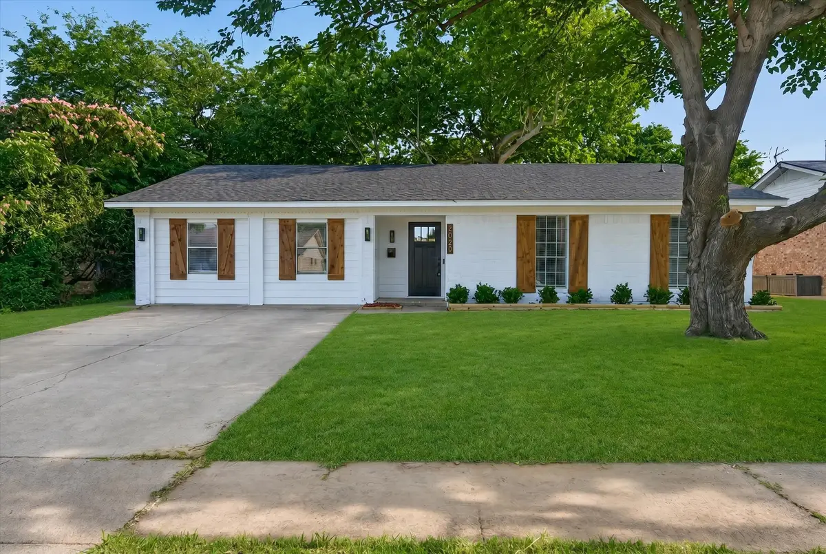 2029 Spanish Trail, Irving, TX 75060 - #1