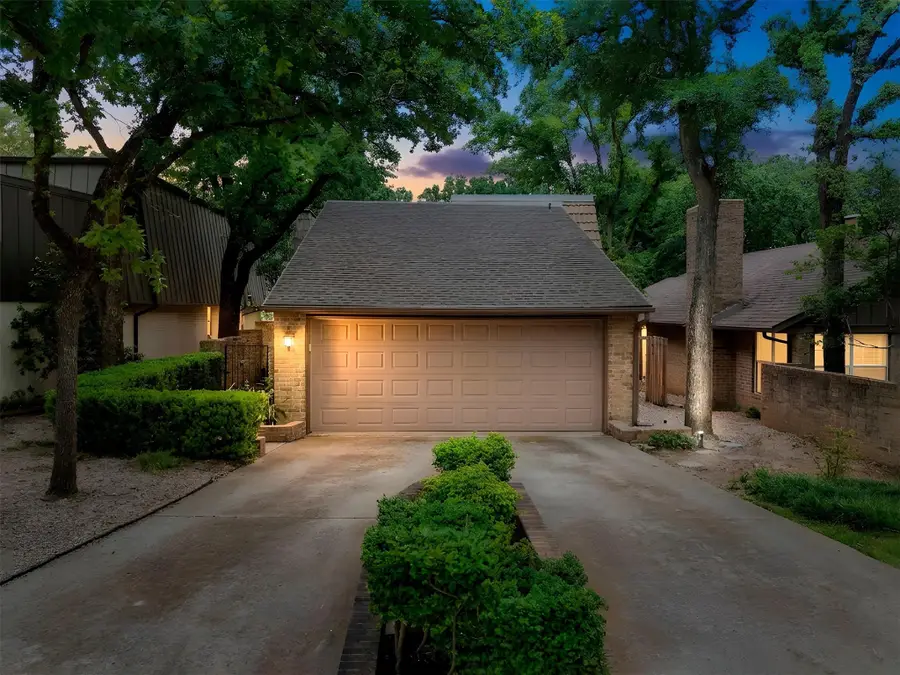 111 Fairway Village Drive, Trophy Club, TX 76262 - #2