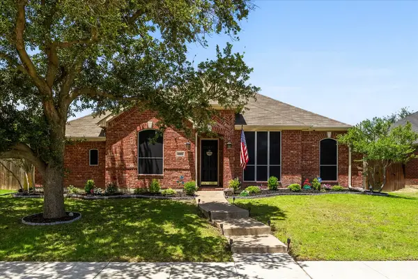 6601 Marquett Drive, Rowlett, TX 75089