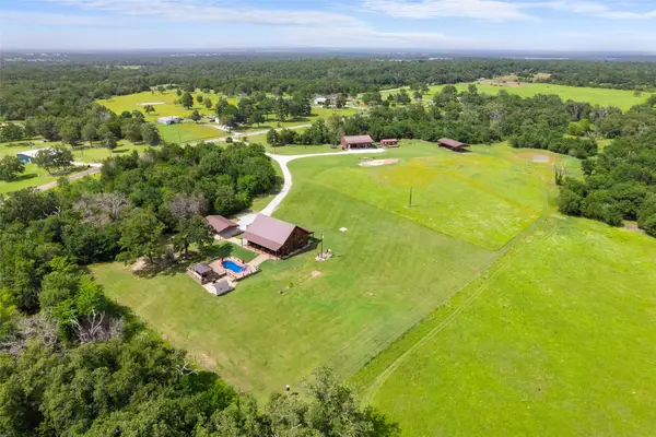 218 Lcr 793, Groesbeck, TX 76642