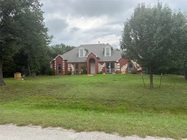 1400 Oak Point Drive, Cross Roads, TX 76227