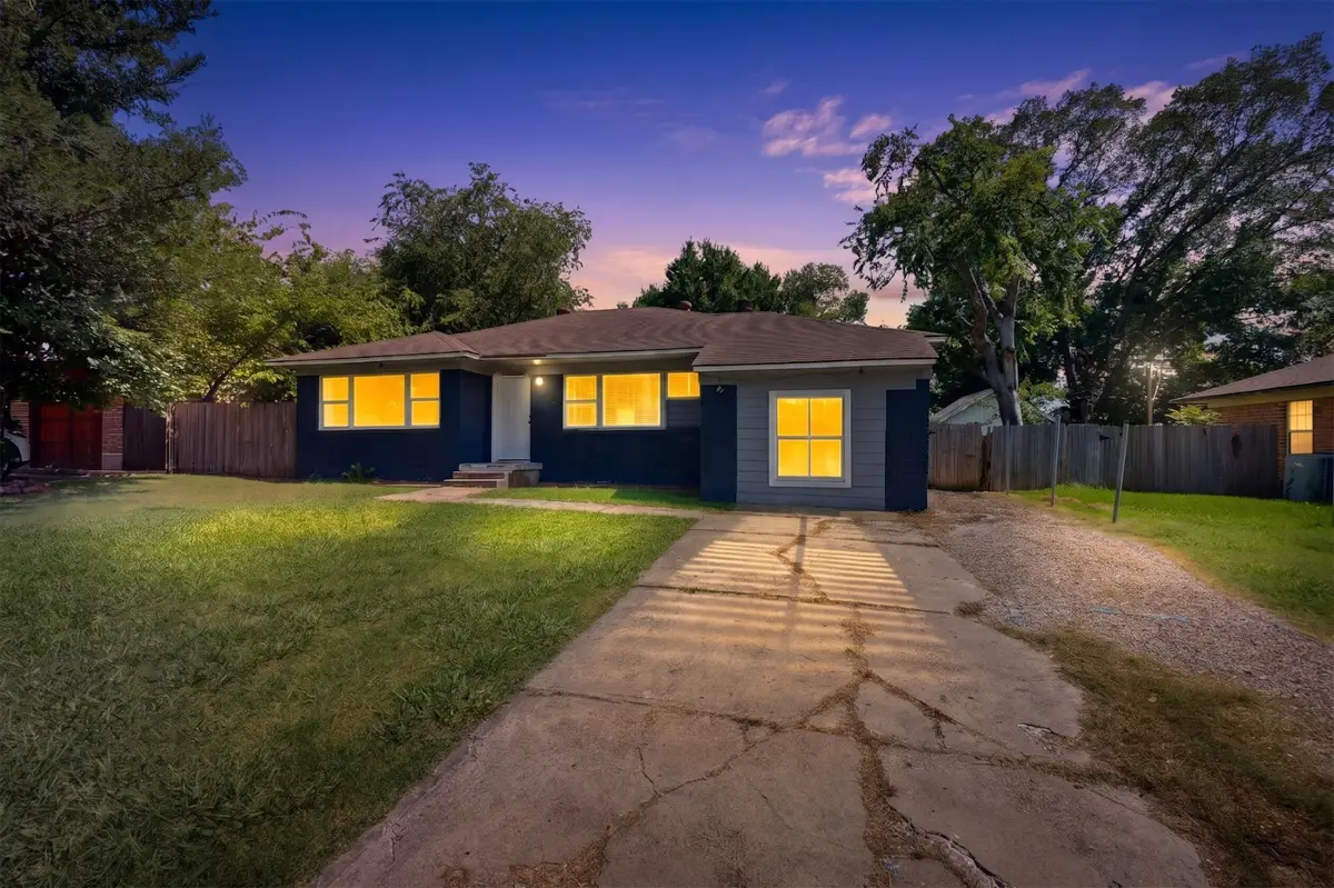 2310 Costa Mesa Drive, Dallas, TX 75228 - #1