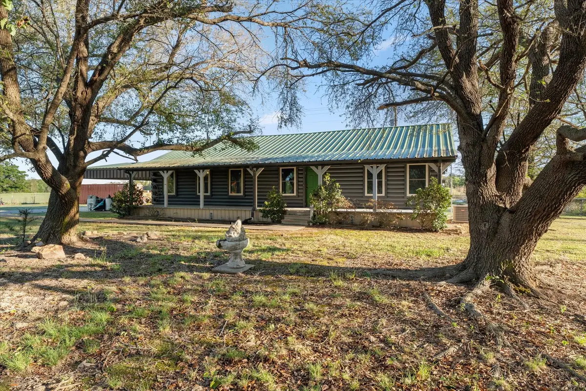 520 W Farm To Market Road 71, Mount Pleasant, TX 75455 - #1