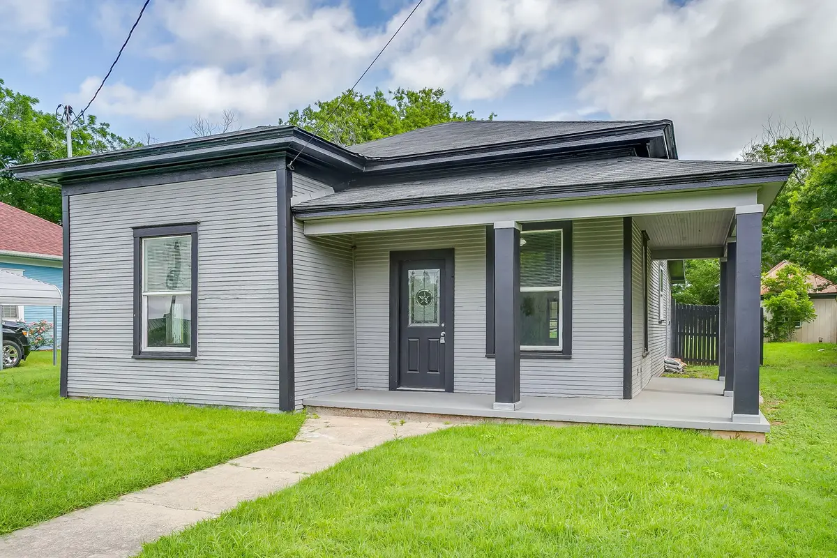 113 Throckmorton Street, Weatherford, TX 76086 - #1