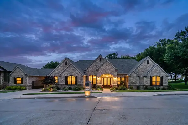 8450 Waterfront Court, Fort Worth, TX 76179