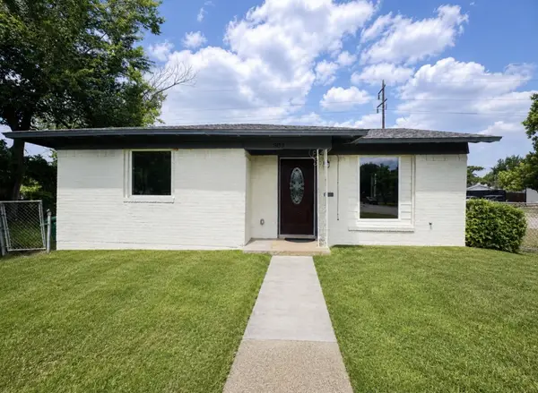 803 Powell Circle, Mesquite, TX 75149