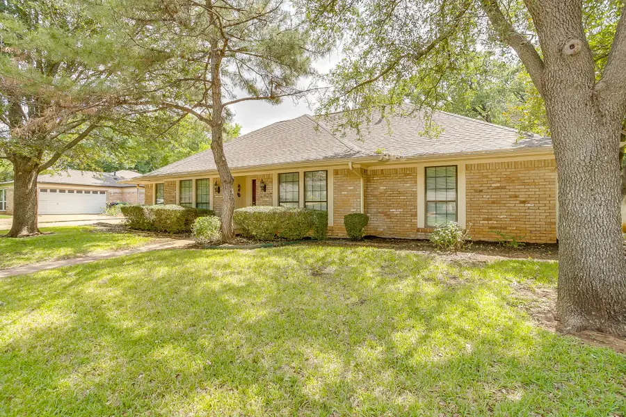 2907 Creekwood Drive, Grapevine, TX 76051 - #3